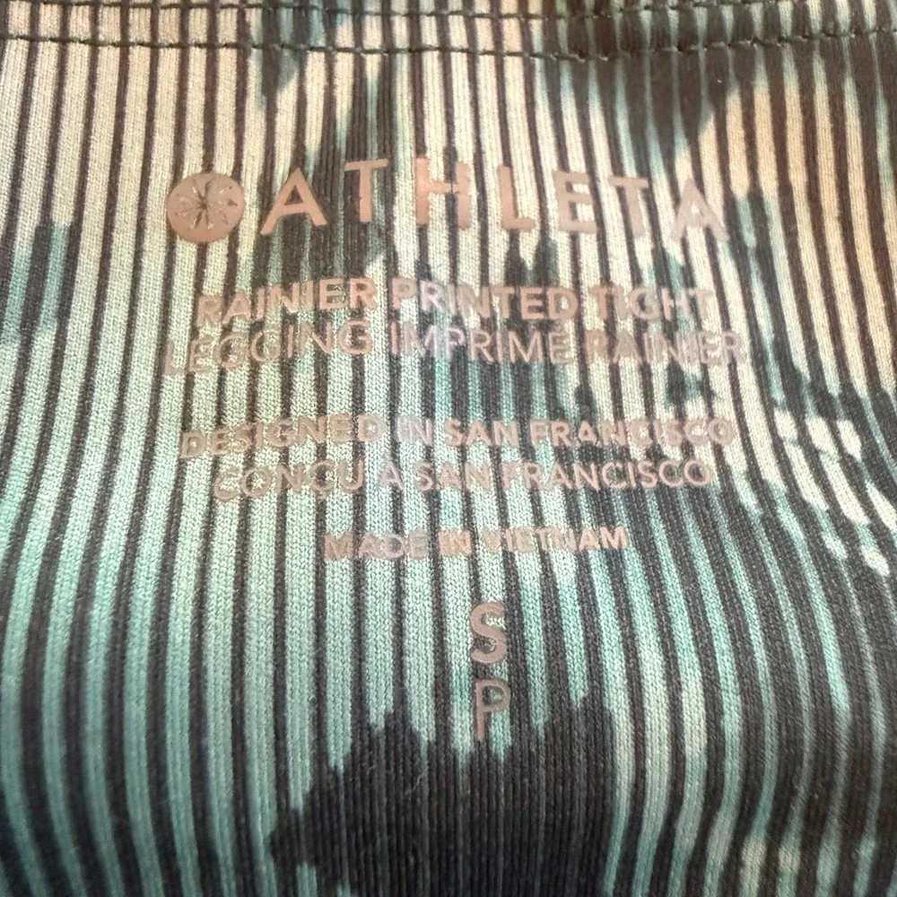 Athleta Rainier Printed Tight Leggings Teal Black Floral Camo High Rise Small‎